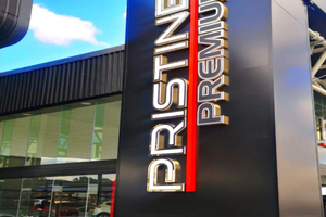 ACM Cladding vs Traditional Sign Boards: Which Is Better for Buildings?