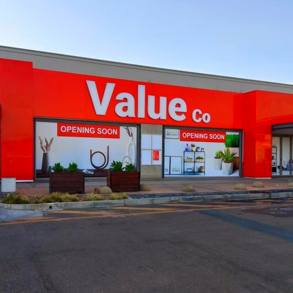 How Signage Helps Customers Make Faster Buying Decisions