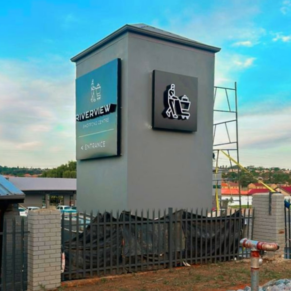 How Signage Strengthens Brand Recognition for Growing Businesses