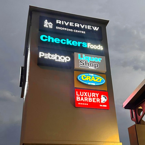 Pylon Signs Explained: Why They’re Essential for Malls, Complexes, and Dealerships